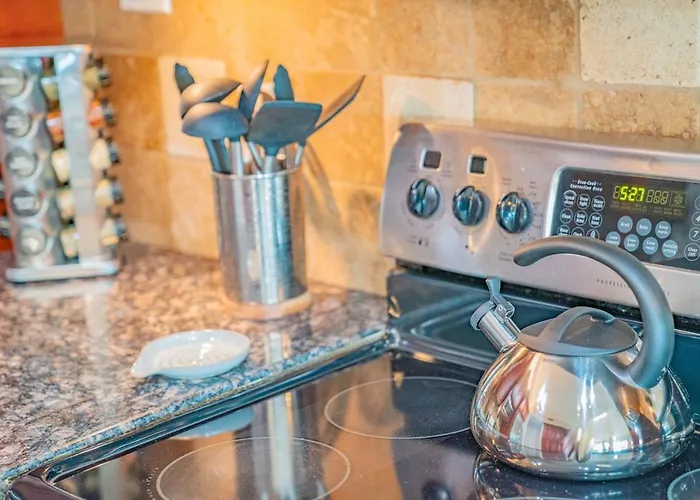 Hébergement de vacances Oasis With Pool, Hot Tub And Sleeps 8 Scottsdale