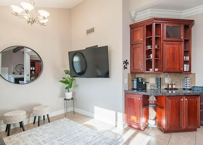 Hébergement de vacances Oasis With Pool, Hot Tub And Sleeps 8 Scottsdale