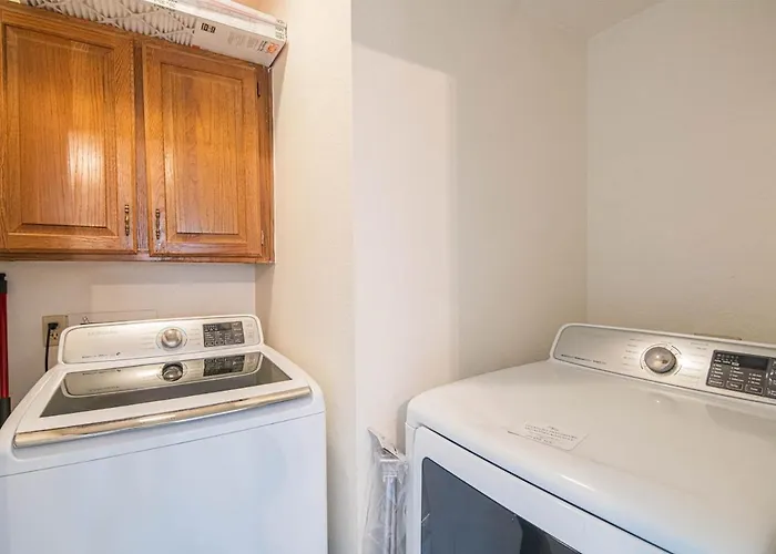 Hébergement de vacances Oasis With Pool, Hot Tub And Sleeps 8 Scottsdale